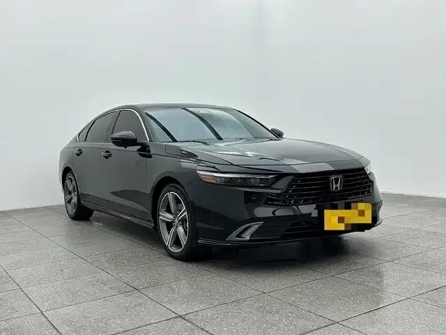 Honda Accord — фото 9