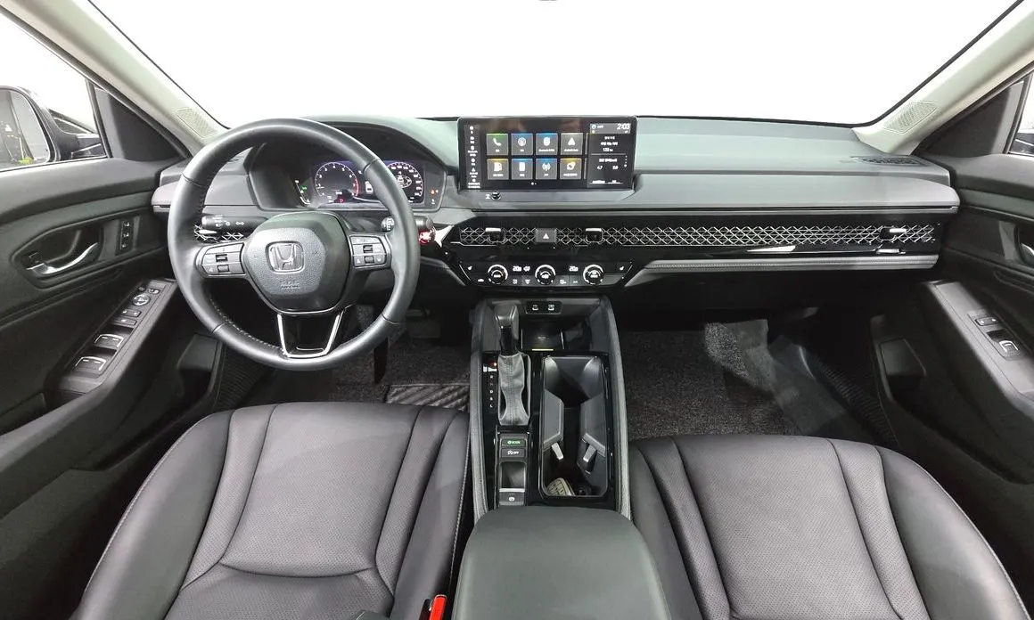 Honda Accord — фото 5