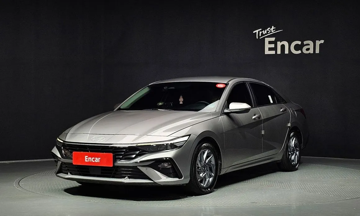 Hyundai AVANTE Smart 1