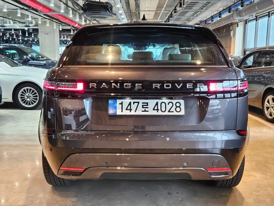 Land Rover Range Rover Velar 2026 из KR, фото 5