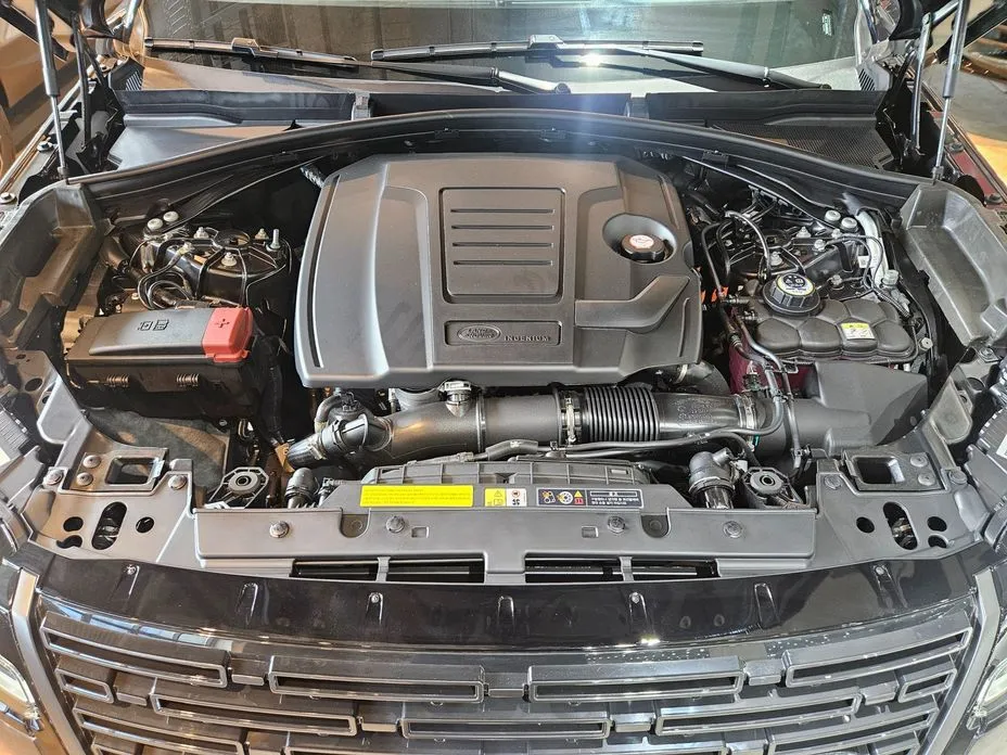 Land Rover Range Rover Velar 2026 из KR, фото 9