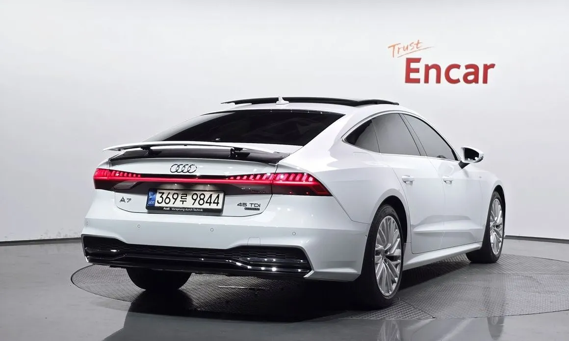 Audi A7 — фото 6
