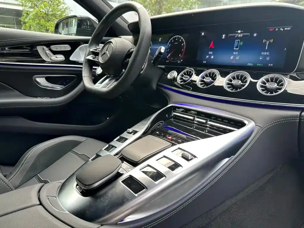 Mercedes-Benz AMG GT — фото 5