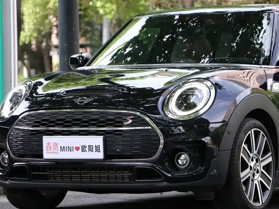 MINI Clubman — фото 7