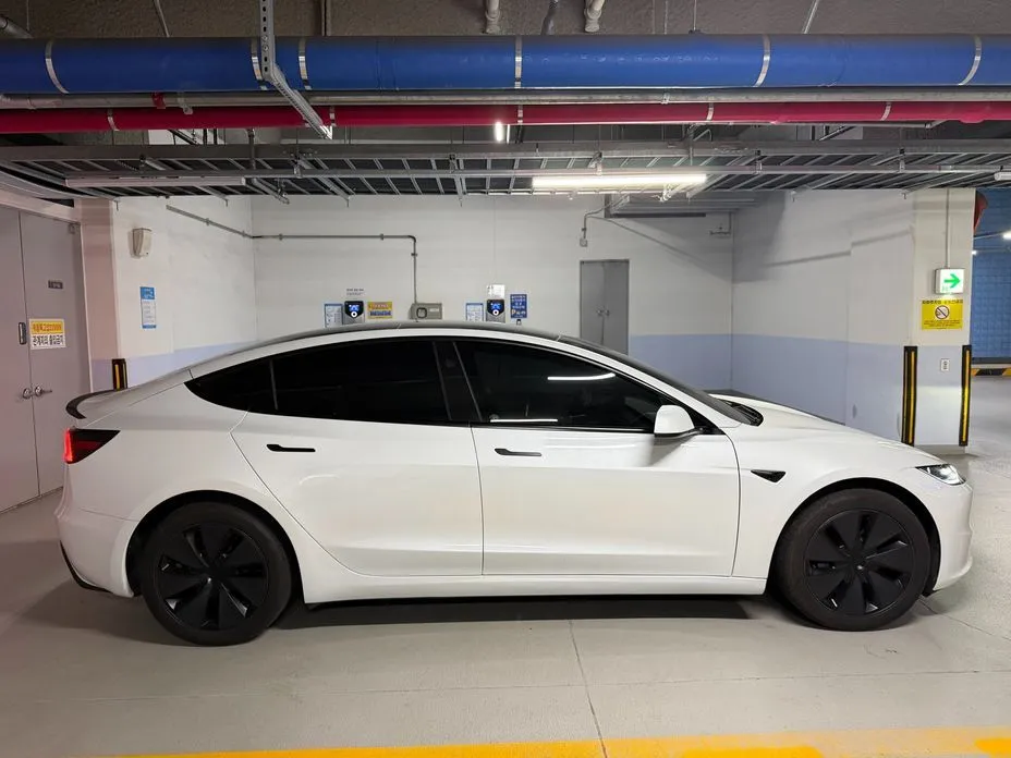 Tesla Model 3 — фото 3