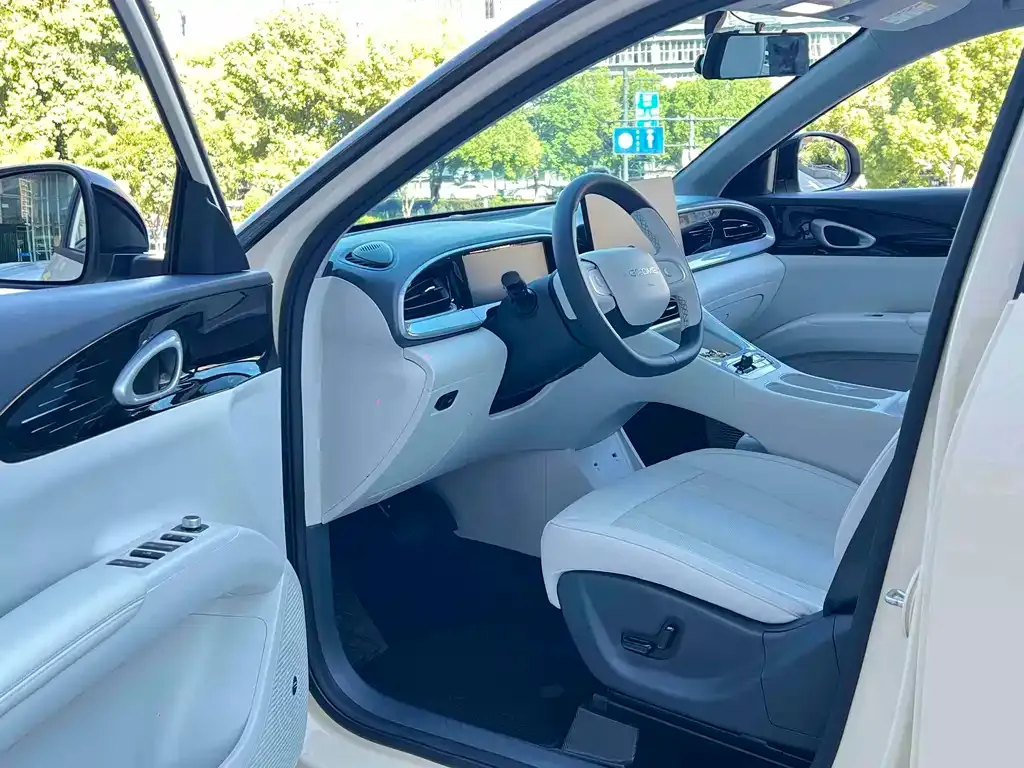 Geely Starburst — фото 2
