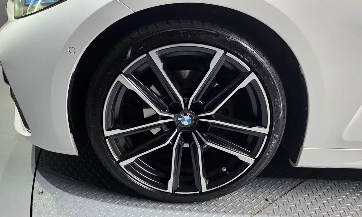 BMW 4-Series 2024 из KR, фото 4