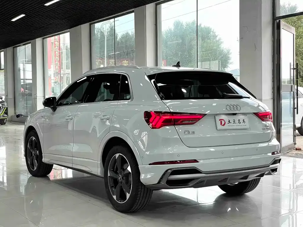 Audi Q3 — фото 2