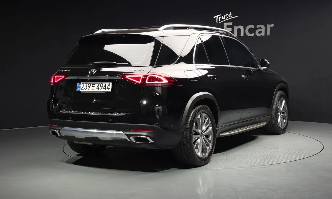 Mercedes-Benz GLE-Class — фото 10