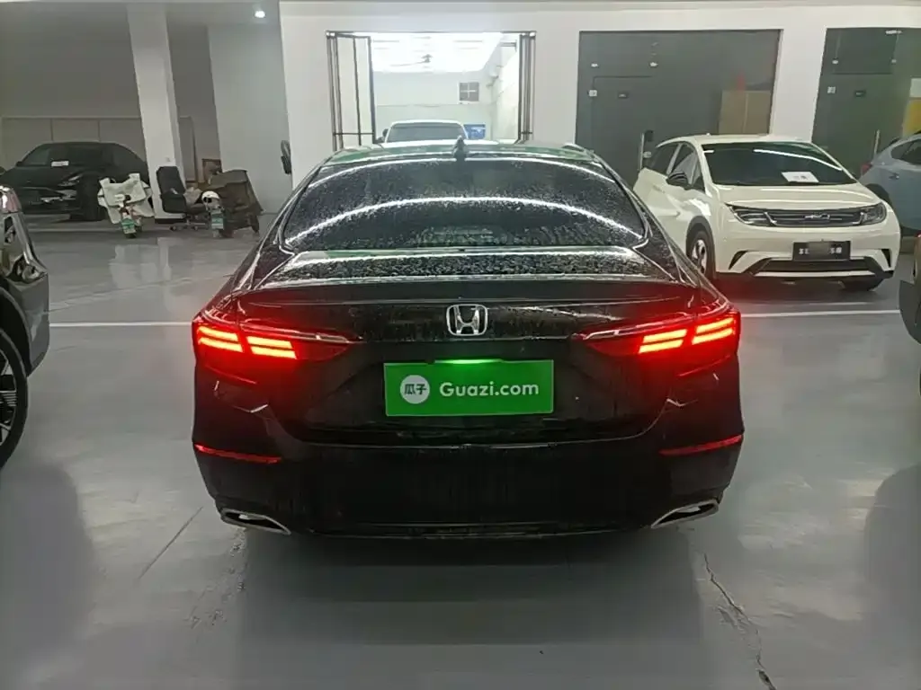 Honda Inspire — фото 2