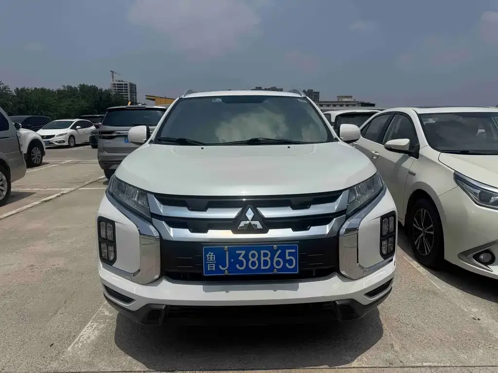 Mitsubishi ASX — фото 8