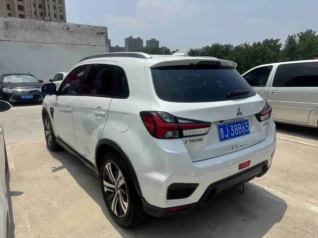 Mitsubishi ASX — фото 6