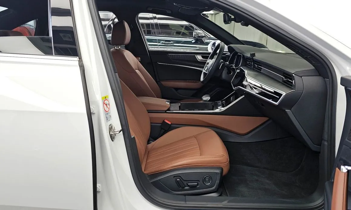 Audi A6 2023 из KR, фото 8
