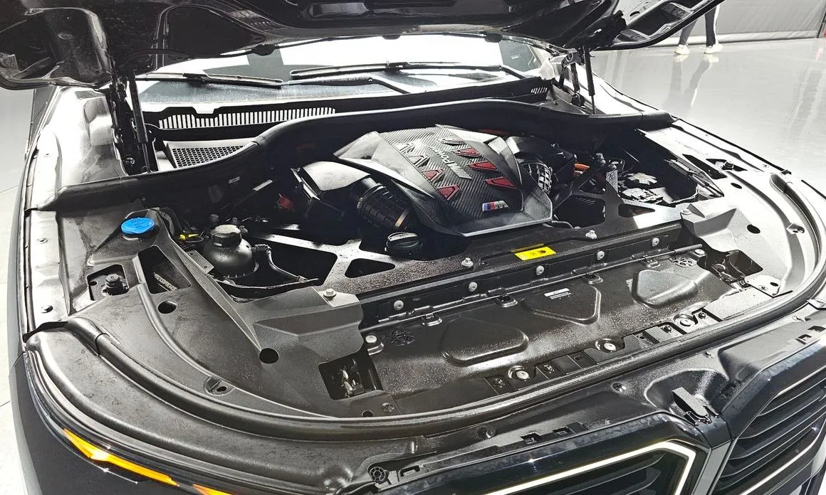 BMW XM 2023 из KR, фото 6