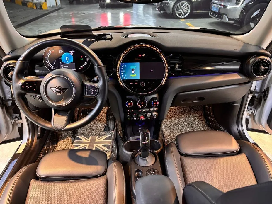 Mini Cooper 2022 из KR, фото 10