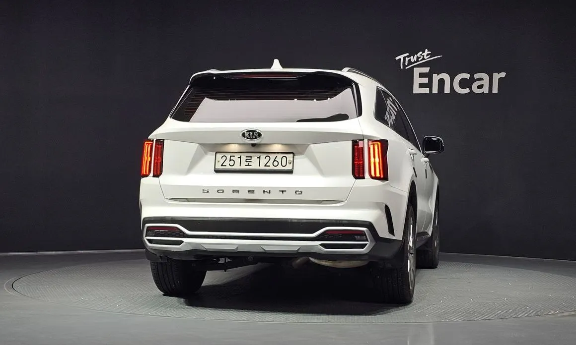 Kia Sorento — фото 2