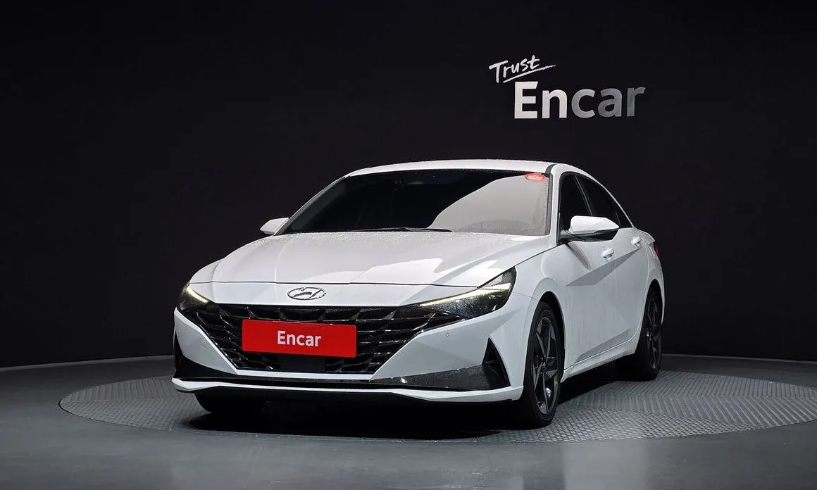 Hyundai AVANTE 2023 из KR, фото 3