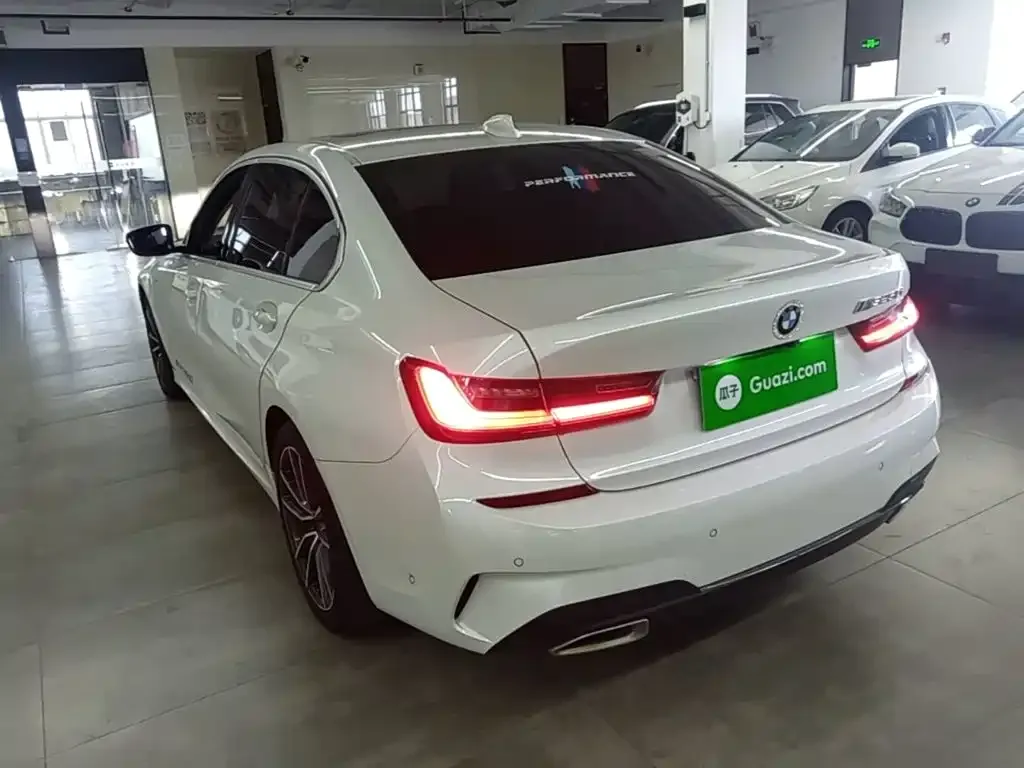 BMW 3 Series — фото 10