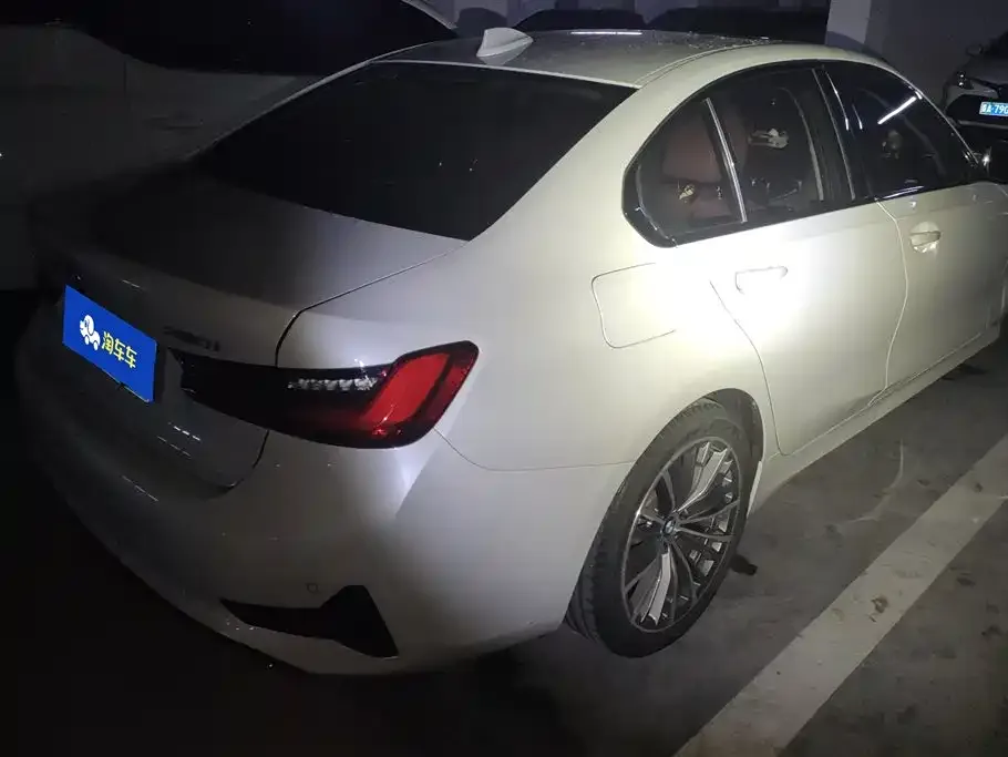 BMW 3 Series 2021 из CN, фото 3