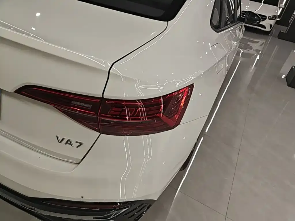 Jetta VA7 — фото 5