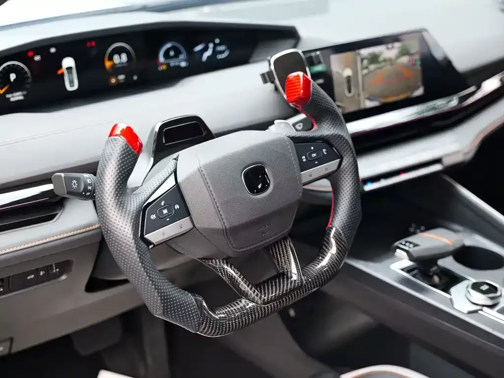 Changan UNI-V 2024 из CN, фото 6