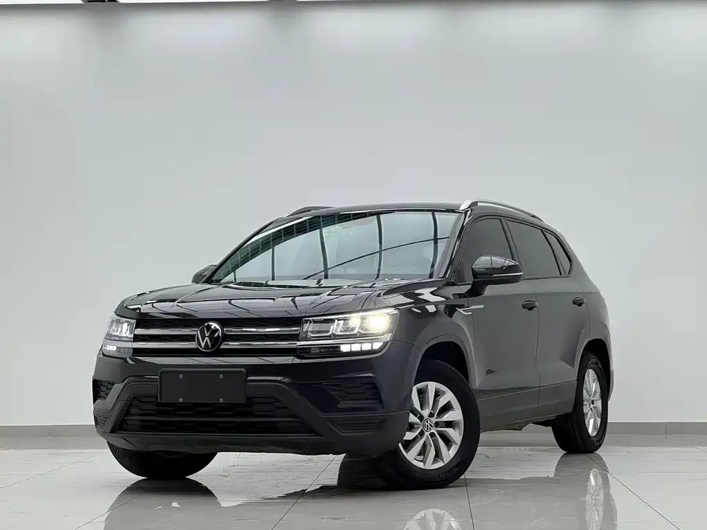 Volkswagen Tharu — фото 1