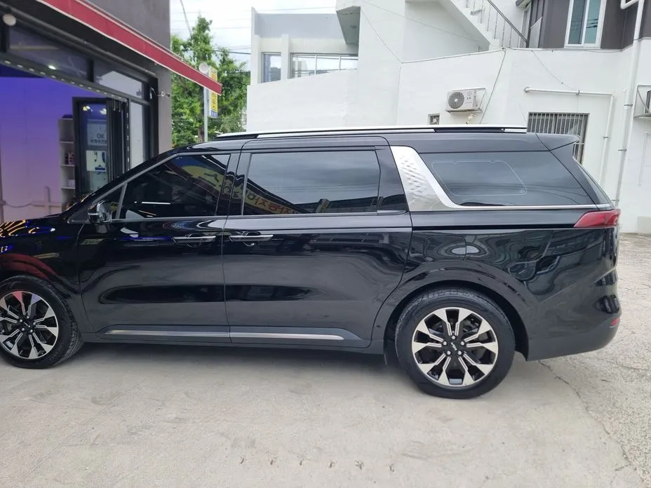 Kia Carnival — фото 2