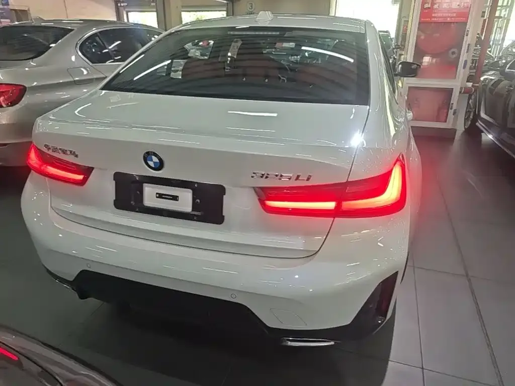 BMW 3 Series — фото 10