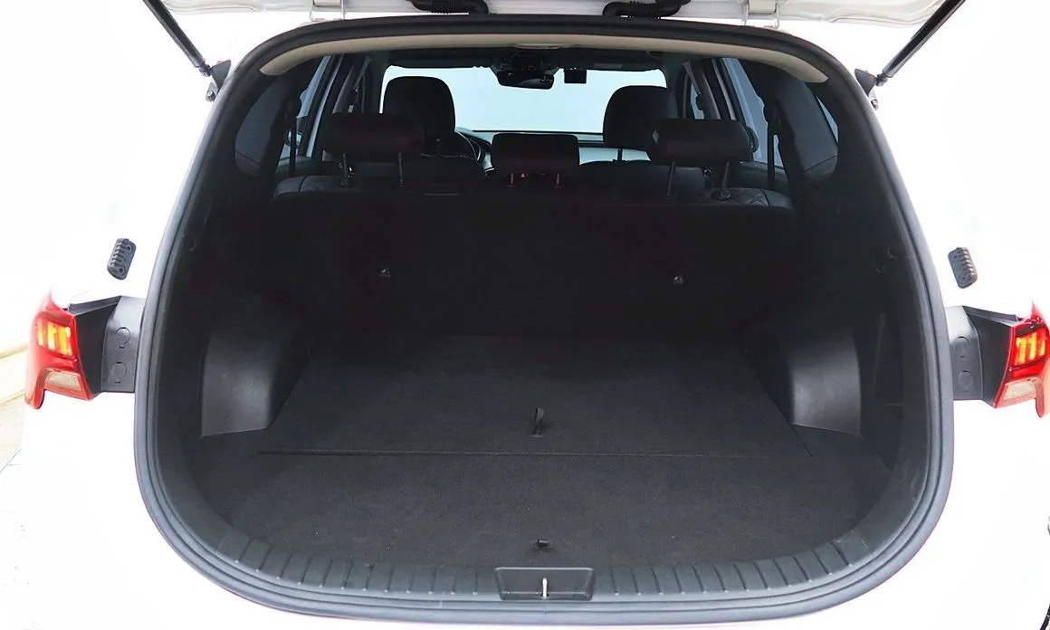 Hyundai Santafe — фото 6