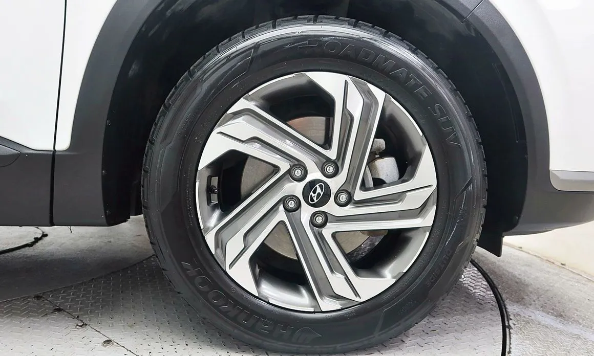 Hyundai Santafe — фото 4