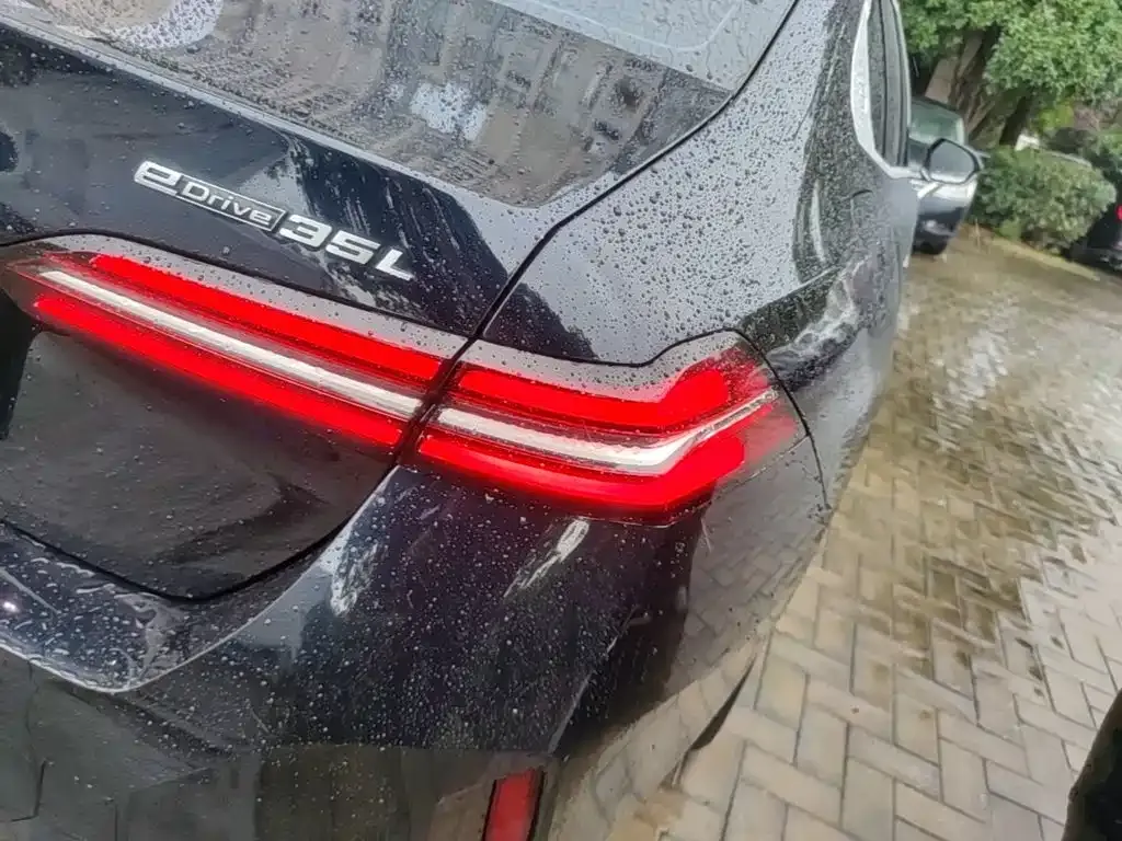 BMW i5 2024 из CN, фото 7