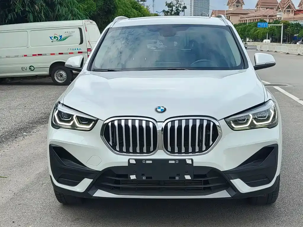 BMW X1 — фото 4