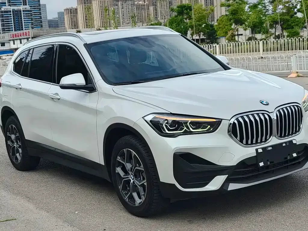 BMW X1 — фото 3