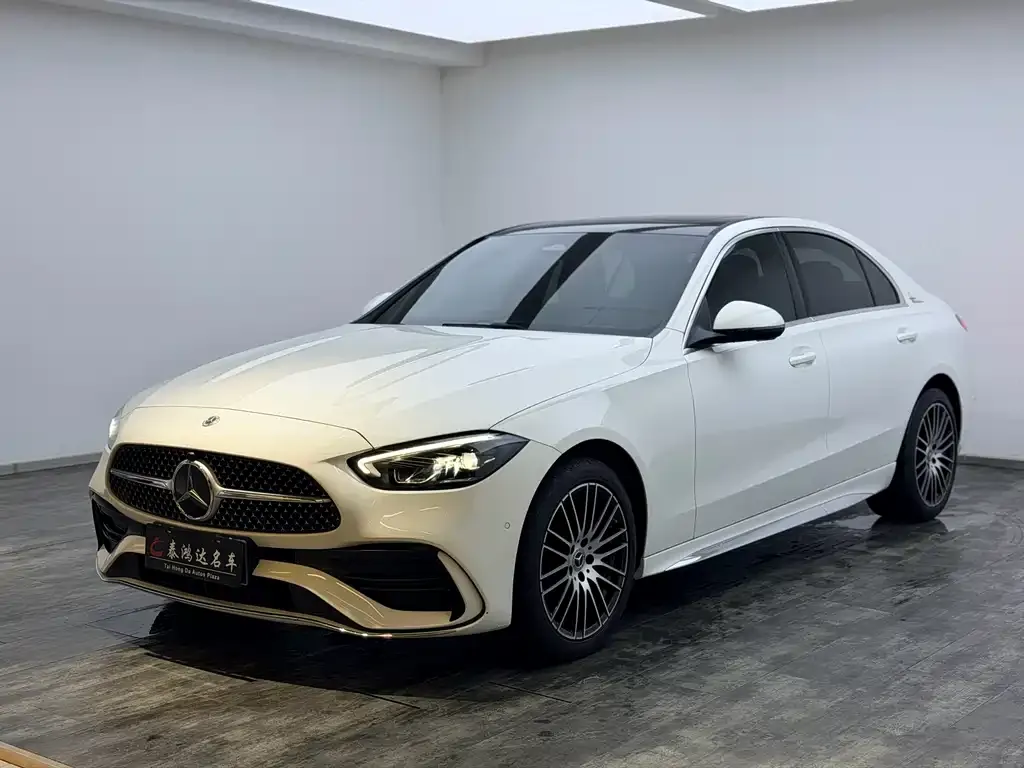 Mercedes-Benz C-Class — фото 10