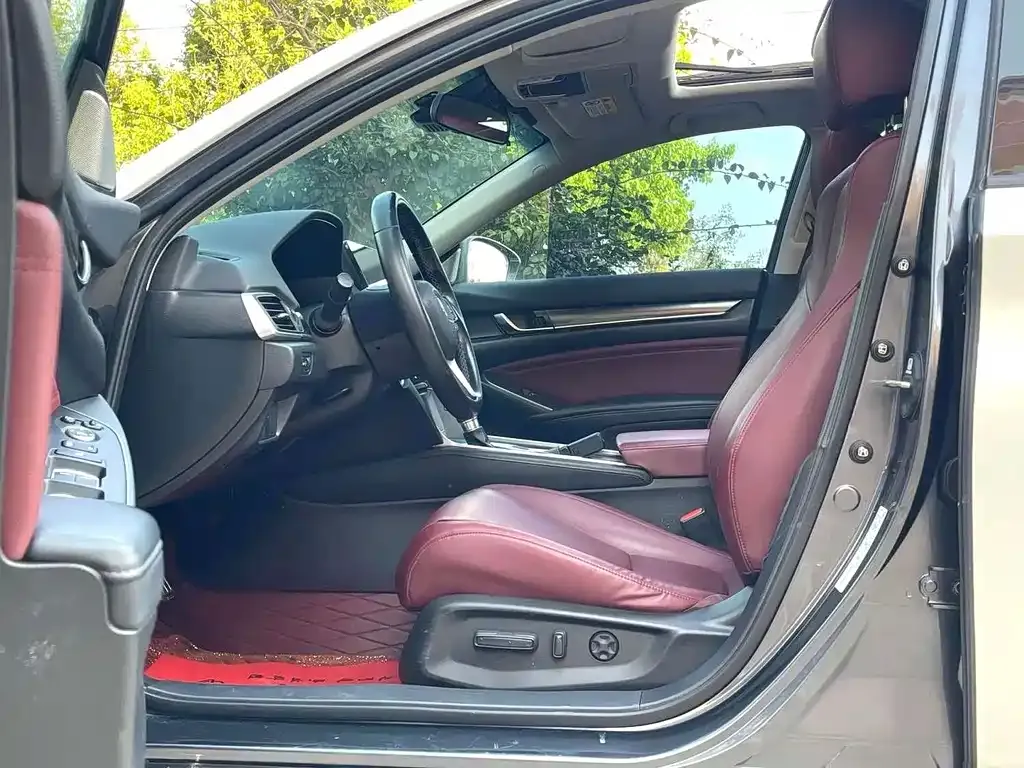Honda Accord — фото 2