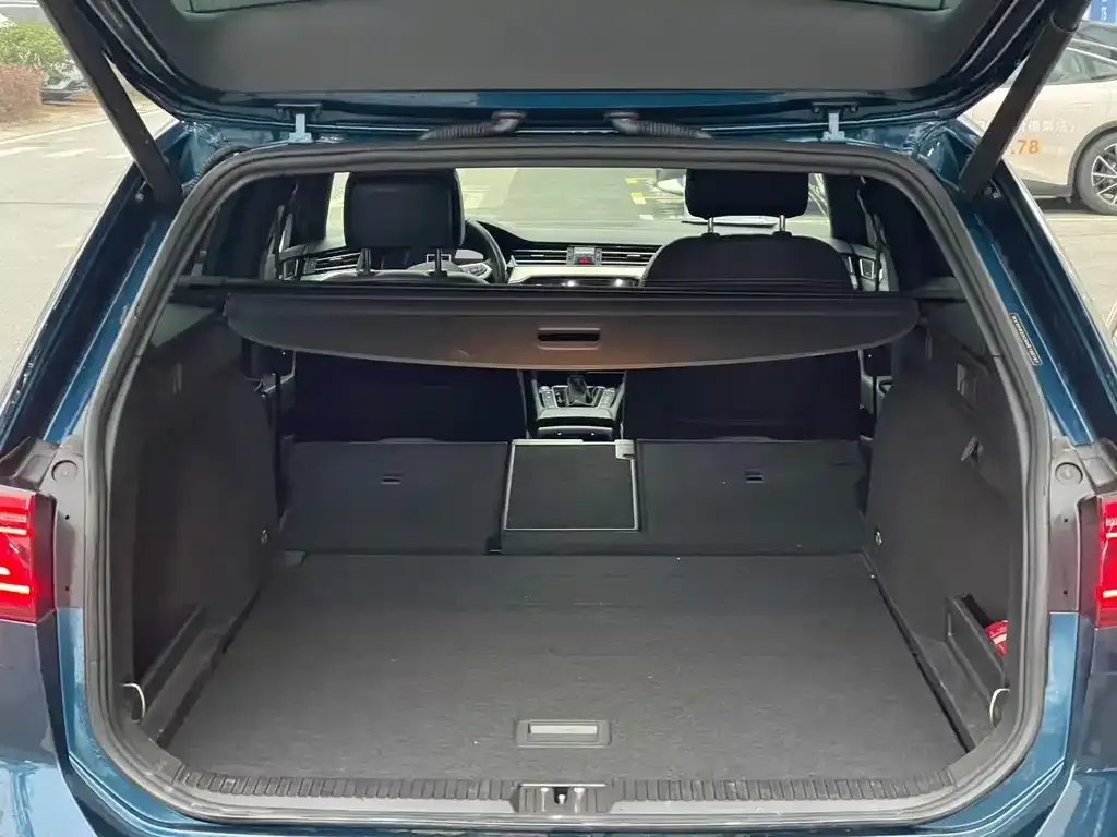 Volkswagen Viloran 2022 из CN, фото 5