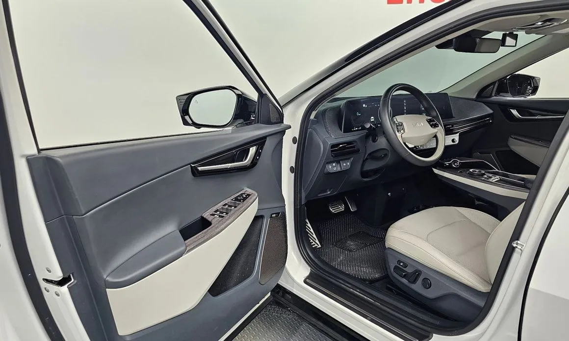 Kia EV6 — фото 6