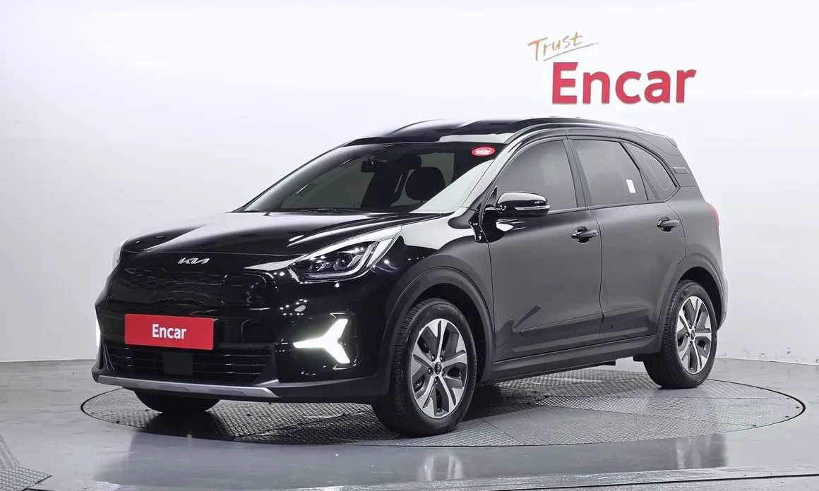Kia Niro — фото 1