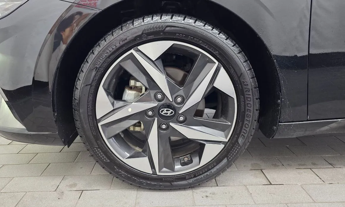 Hyundai AVANTE — фото 9