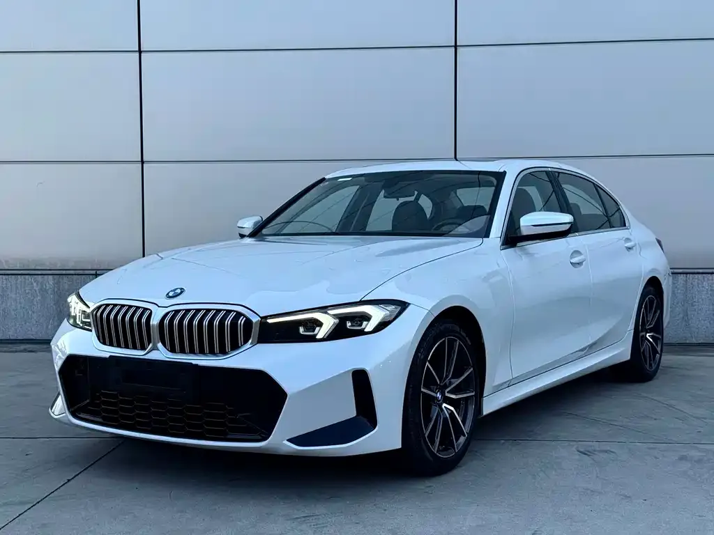 BMW 3 Series — фото 1