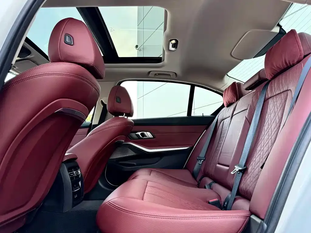 BMW 3 Series — фото 10