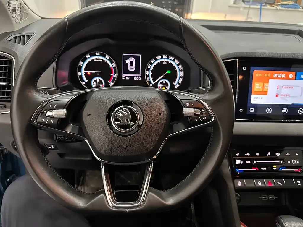 Skoda Karoq — фото 3