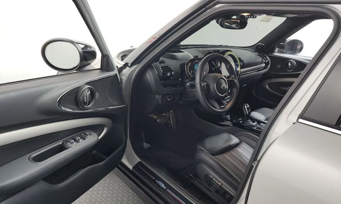 Mini Clubman 2023 из KR, фото 7
