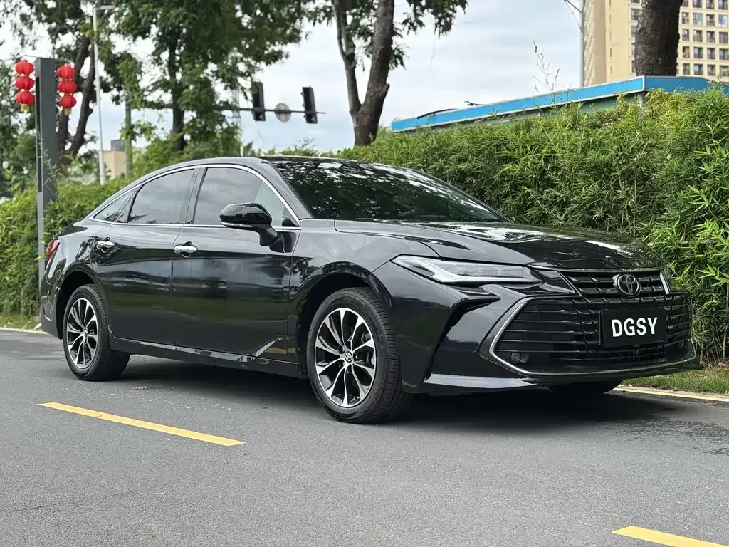 Toyota Avalon — фото 9