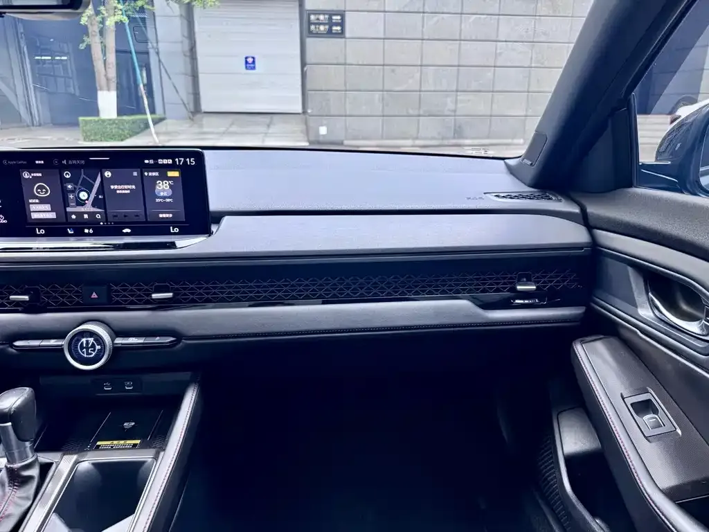 Honda Accord — фото 4