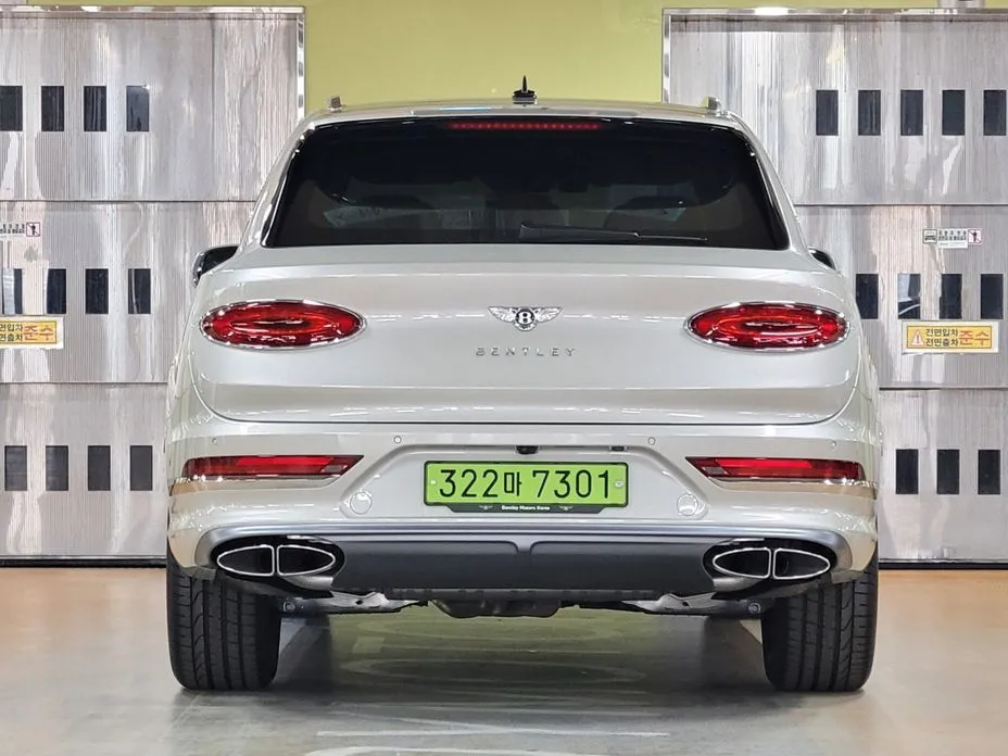 Bentley Bentayga — фото 5