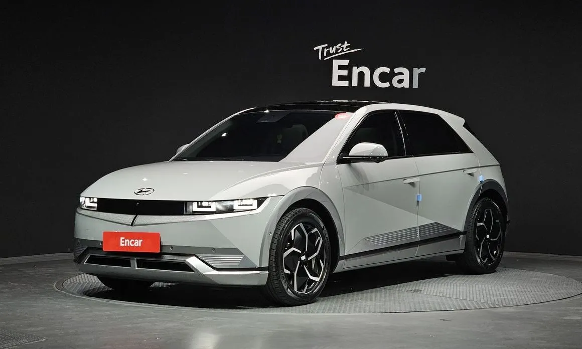 Hyundai Ioniq5 — фото 1