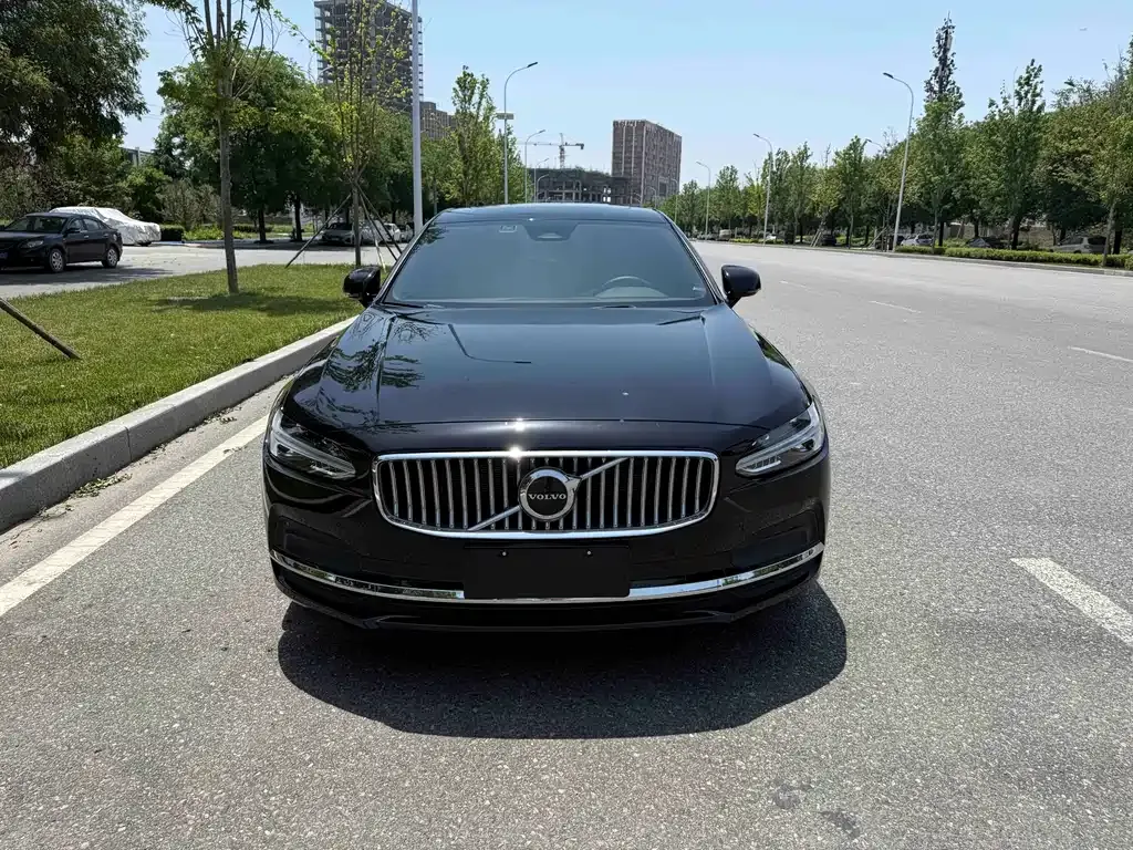 Volvo S90 — фото 8