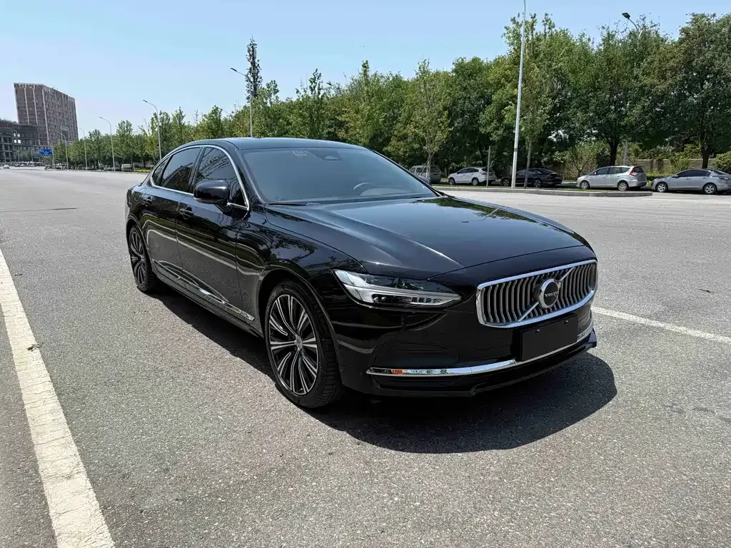 Volvo S90 — фото 9