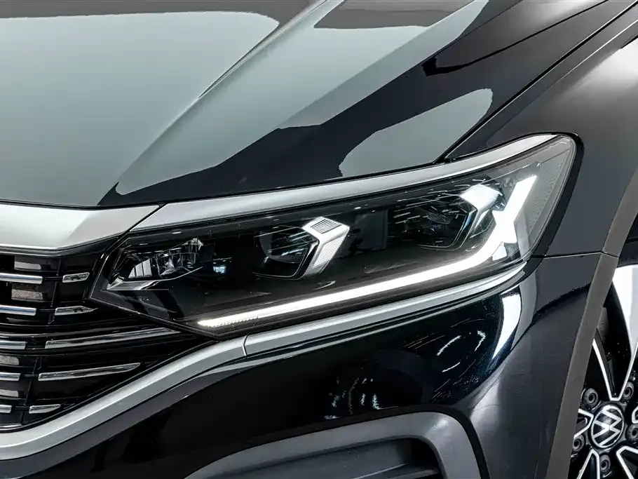 Volkswagen Passat — фото 6
